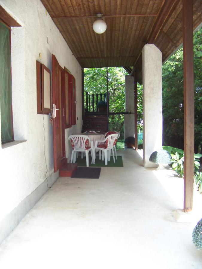 Nefelejcs Apartman Fertőhomok Exterior foto